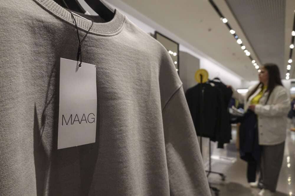 Tiendas de Maag en Rusia replicando el diseño de Zara